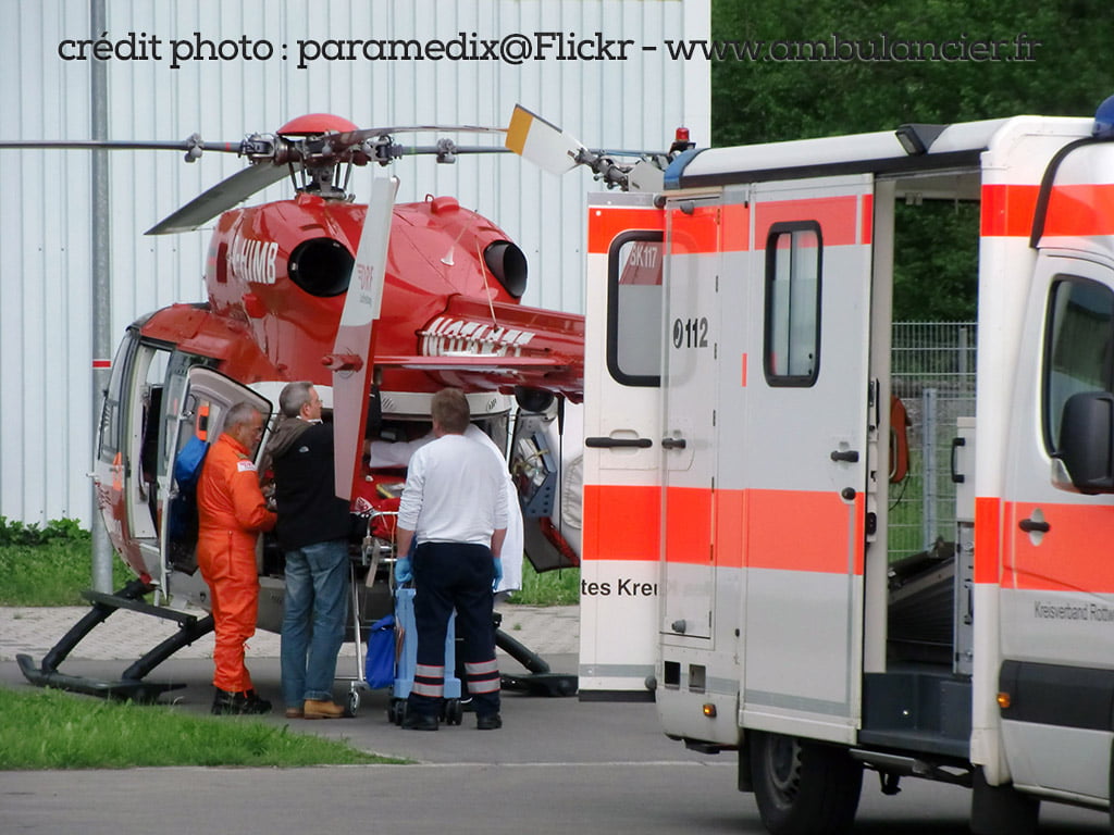 Ambulanciers, le modèle Allemand 2 Ambulanciers, le modèle Allemand Ambulanciers le système de secours en Allemagne