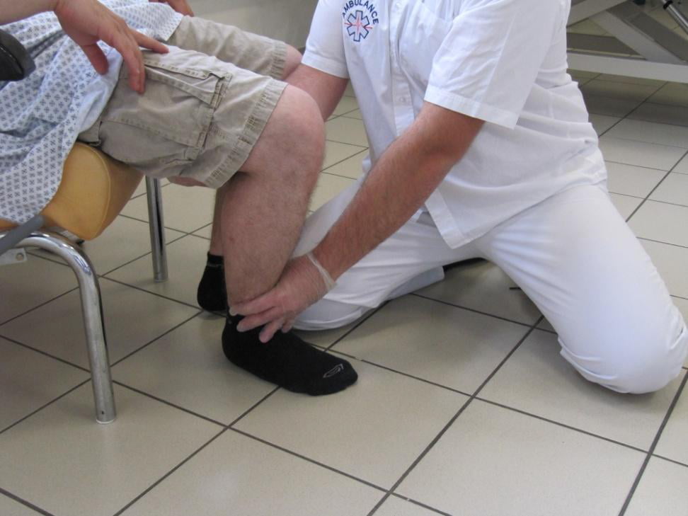Rehaussement du patient au fauteuil 5 Rehaussement du patient au fauteuil Rehaussement Fauteuil-10