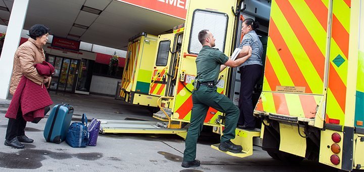 Diplôme d'état d'ambulancier, la formation (DEA) 1 Diplôme d'état d'ambulancier, la formation (DEA) diplôme d'état d'ambulancier - london ambulance