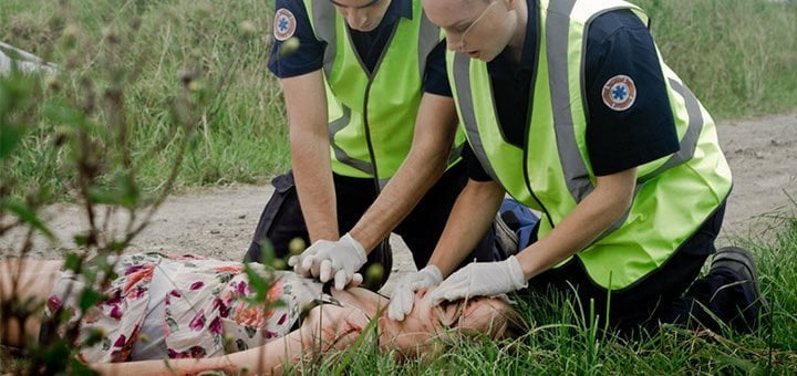 auxiliaire-premiers secours -réanimation cardio pulmonaire - rcp - ambulancier le site de référence
