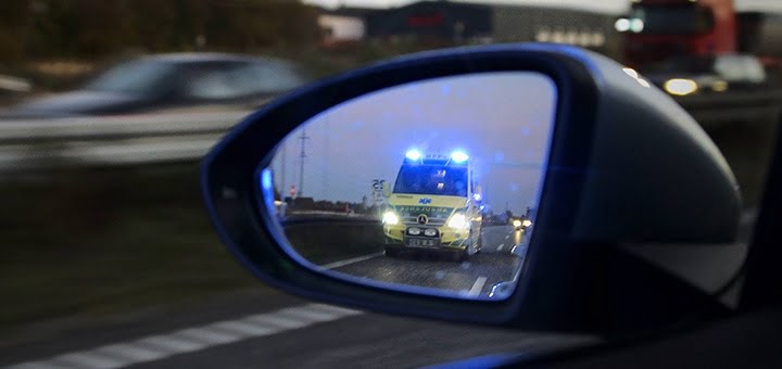retro ambulance-dossiers-monde-ambulancier