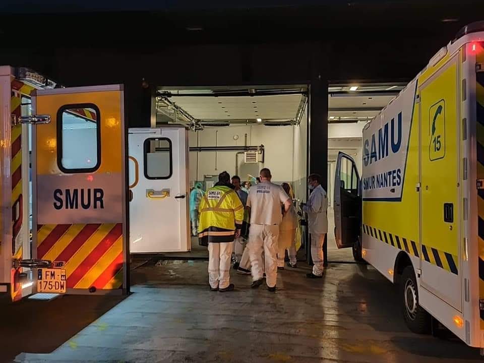 assistance-ambulance-noria-covid-19-tgc-medicalisé-ambulancier-le-site-